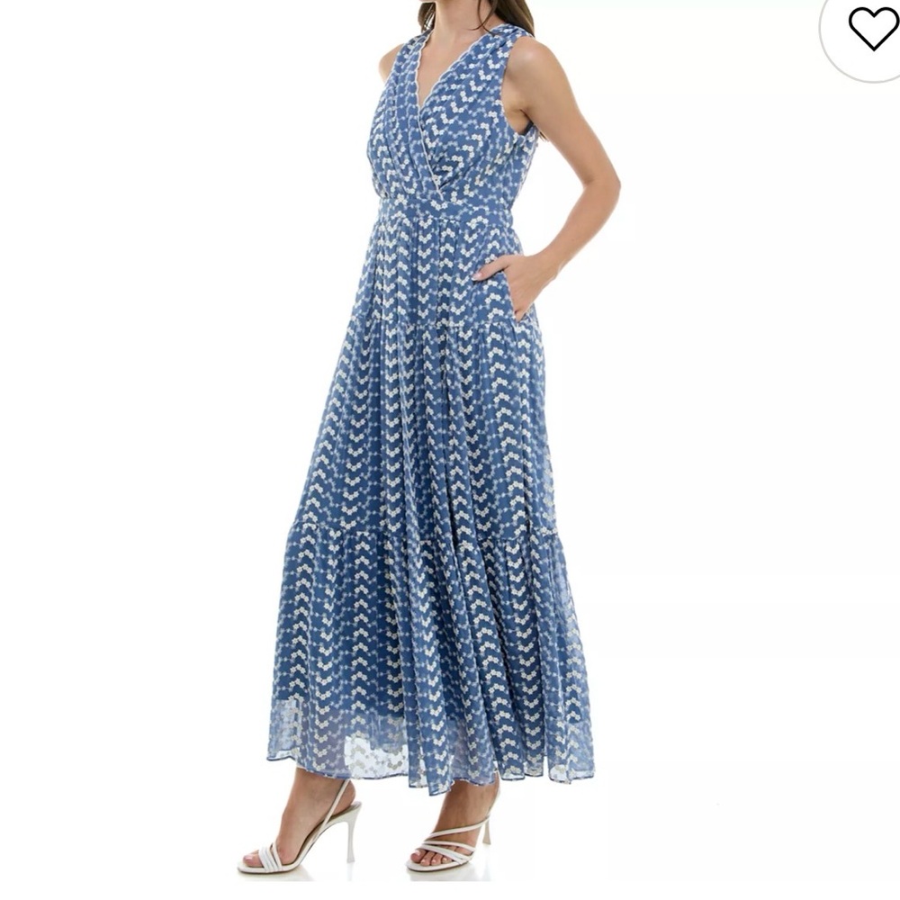 Women's Taylor Foldover V-Neck Embroidered Tiered Dress size 14 new with tags